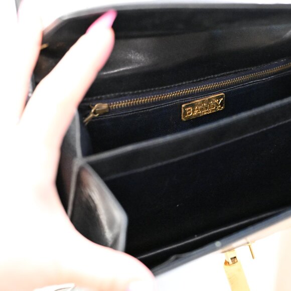BALLY Authenitic Navy Cross Body - Picture 5 of 8